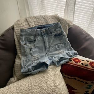 Aeropostale High Rise Light Wash Midi Shorts 000